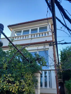 Haus 400 m², Splitska auf Brač, 50 m vom Meer und Meerblick - 4