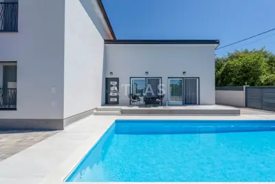 House 135 m² in Kraljevica, pool and jacuzzi - 2
