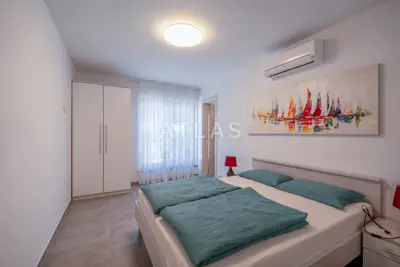 House 135 m² in Kraljevica, pool and jacuzzi - 9