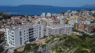 Stan, Makarska, otvoren pogled na more i južna orijentacija - 3