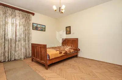 House 180 m², Kanfanar - stone house for renovation - 8
