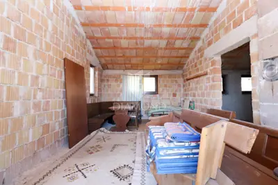 Opportunity! House with yard and garage in a sought-after location in Pula! - 12