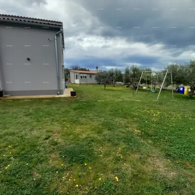 Kuća u Puli, Centar - pomoćni objekt i prostrana okućnica - 4
