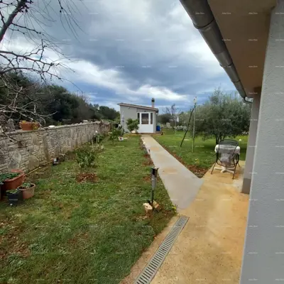 Kuća u Puli, Centar - pomoćni objekt i prostrana okućnica - 7
