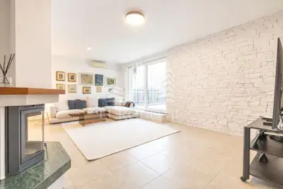 Stan 216 m², Srebrnjak, Maksimir - mirna mikrolokacija - 4