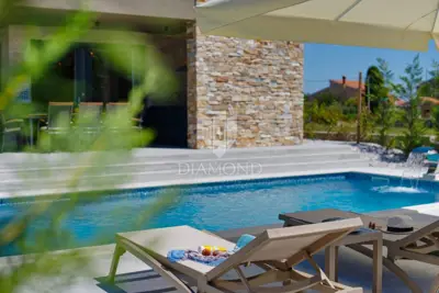 Luksuzna nova villa sa privatnim wellnesom - 12
