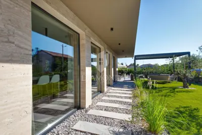 Luksuzna nova villa sa privatnim wellnesom - 9