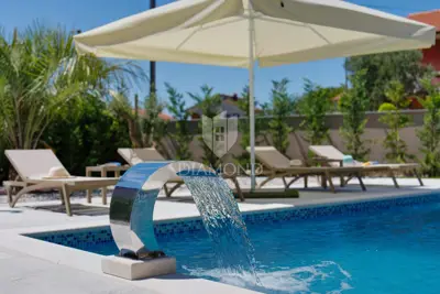 Luksuzna nova villa sa privatnim wellnesom - 11