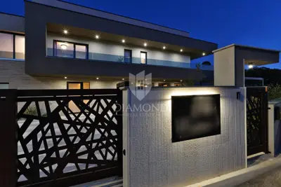 Luksuzna nova villa sa privatnim wellnesom