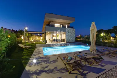 Luksuzna nova villa sa privatnim wellnesom - 16