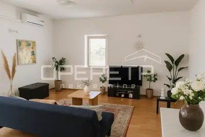 Kuća 178 m², Barbat na Rabu - 100 m od mora - 2