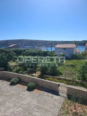 Kuća 178 m², Barbat na Rabu - 100 m od mora - 5