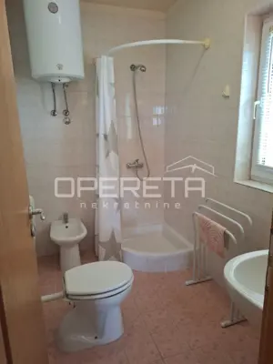 Kuća 178 m², Barbat na Rabu - 100 m od mora - 6
