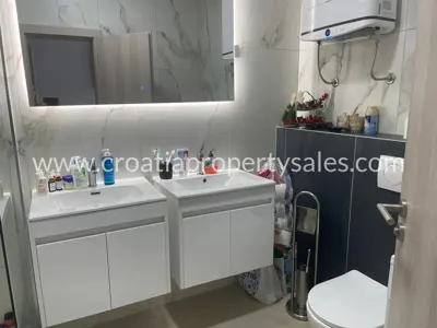 Apartments in Trogir, panoramic sea view and beach nearby - 6