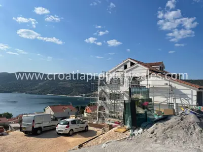 Apartments in Trogir, panoramic sea view and beach nearby - 8