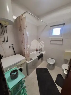 Kuća za radnike, Podgradina, privatni parking i 12 osoba - 12