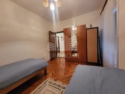 Kuća za radnike, Podgradina, privatni parking i 12 osoba - 7