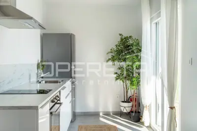 Apartment 82 m², Rogoznica, 2 bedrooms and terrace with sea view - 11