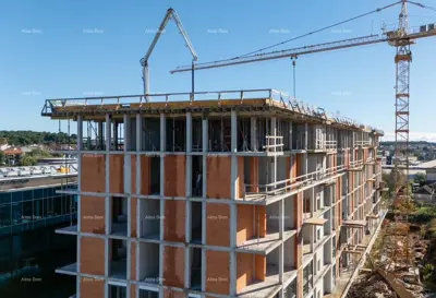 Stan 2 spavaće sobe, Kaštanjer Pula, lift i terasa - 6