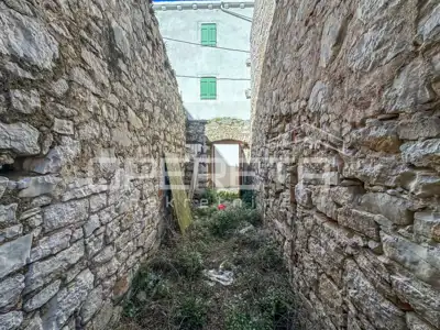 Kuća 78 m², Betina - centar i dvorište 52 m² - 6