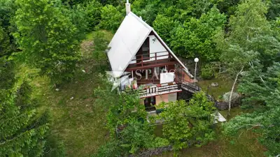 Haus 109 m², Zlobin - ruhige Lage und großer Gartenbereich - 11