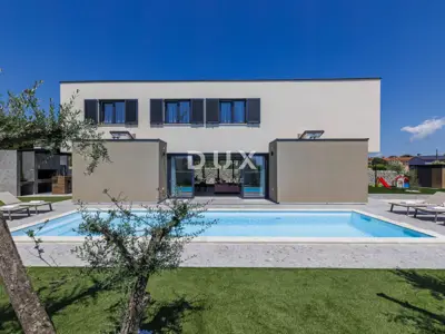 House for sale in Loborika, 242 m² - 3