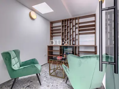 House for sale in Loborika, 242 m² - 18