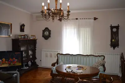 Kuća 530 m², Medulin - 100 m od mora - 8