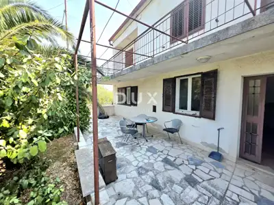 Haus zum Kauf in Pomer, 120 m² - 3