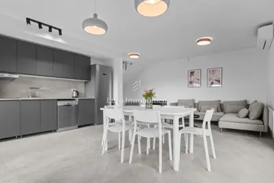 Kuća u Poreču, miran kvart i vrt 200 m² - 6