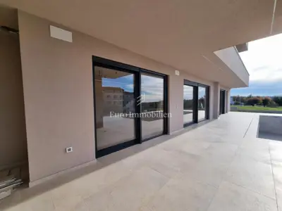 Haus zum Kauf in Poreč, 251 m² - 4