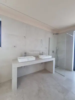 Haus zum Kauf in Poreč, 251 m² - 19