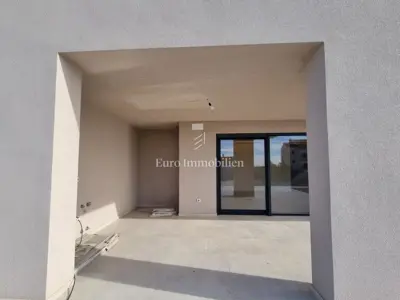Haus zum Kauf in Poreč, 251 m² - 3