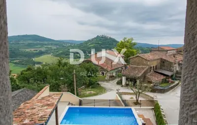 Haus 115 m², Motovun - Pool und Blick auf die Hügel - 8