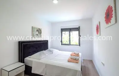 Apartment 57 m², Kaštela - first row by the sea - 5