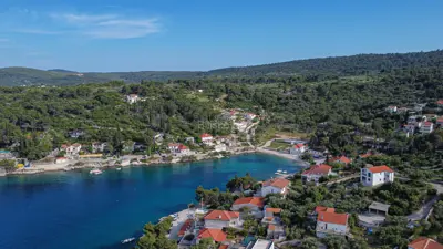 Šolta, Grohote, građevinsko zemljište