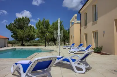 Vila 399 m², Vodnjan - bazen i maslinik - 4