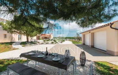 Vila 399 m², Vodnjan - bazen i maslinik - 12