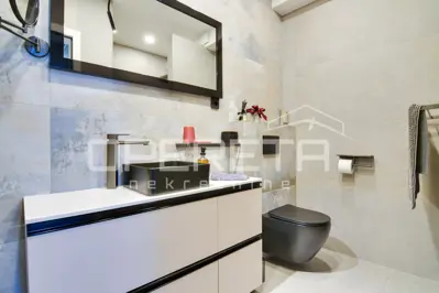 Wohnung zum Kauf in Mikulići, 187 m² - 12