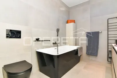 Wohnung zum Kauf in Mikulići, 187 m² - 16