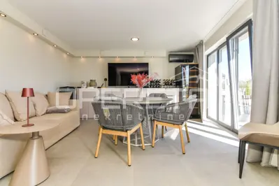 Wohnung zum Kauf in Mikulići, 187 m² - 22