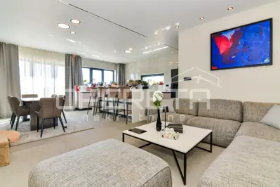 Wohnung zum Kauf in Mikulići, 187 m² - 3
