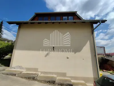 House 240 m², Markuševec - large yard and three floors - 4
