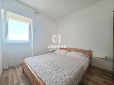 Two-bedroom apartment with a view of the sea and a swimming pool in the vicinity of Umag - 8