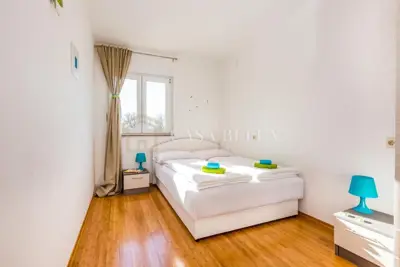 CRIKVENICA, DRAMALJ - Haus neueren Baujahrs mit Pool und Meerblick - 21