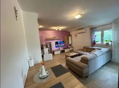 Apartment 65 m², Novigrad - quiet location near the center - 2