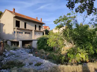 House 194 m², Gornji Humac - quiet location and view of greenery - 3