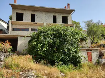 House 194 m², Gornji Humac - quiet location and view of greenery - 17