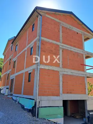 Wohngebäude 602 m², Senj - 6 Wohnungen und Meerblick