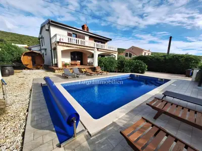 Haus 250 m², Punat - Pool und 700 m² Gartenfläche - 4